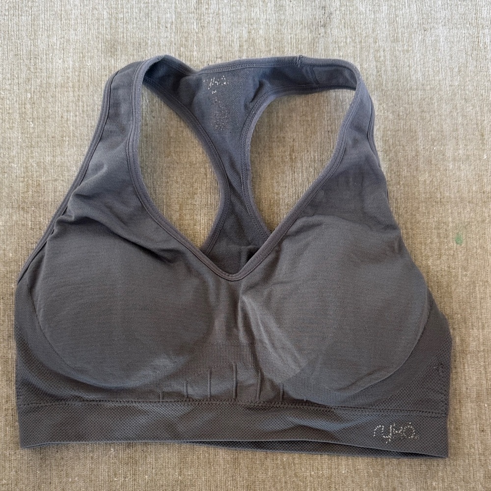 Ryka Women's Seamless Racerback Sports Bra — Charcoal